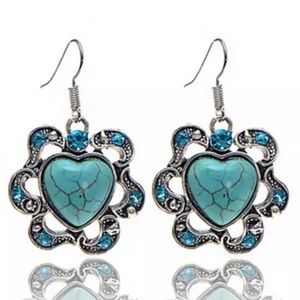 NEW Antique Silver Plated Turquoise Drop Earrings